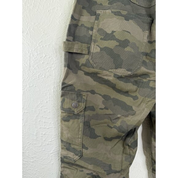Duluth 6 Curvesetter (Actual 28x32) Brown/Green Camo Cargo Jeans 1% Stretch EUC - Picture 12 of 12